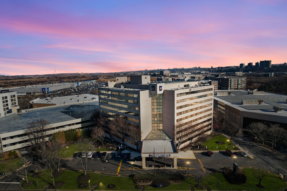 Harmony Suites Secaucus Meadowlands - photo 52