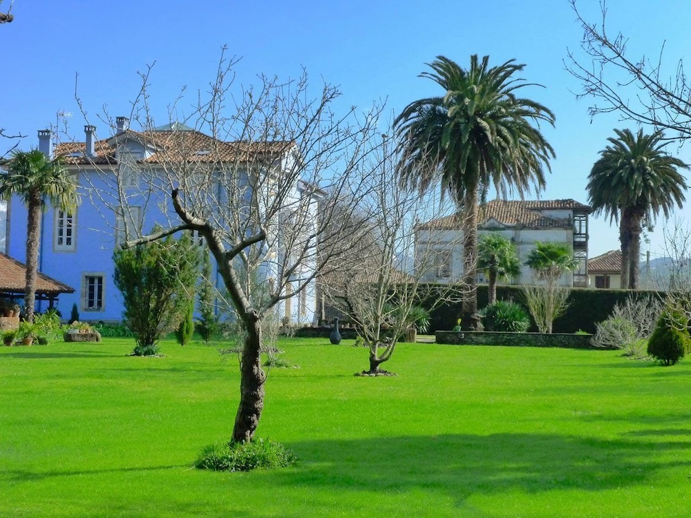 La Casona Azul — hotel in Corvera De Asturias