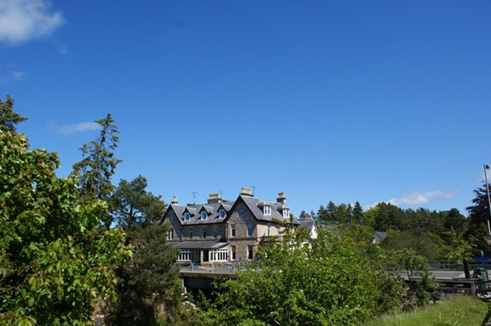Carrbridge Hotel in Inverness, United Kingdom