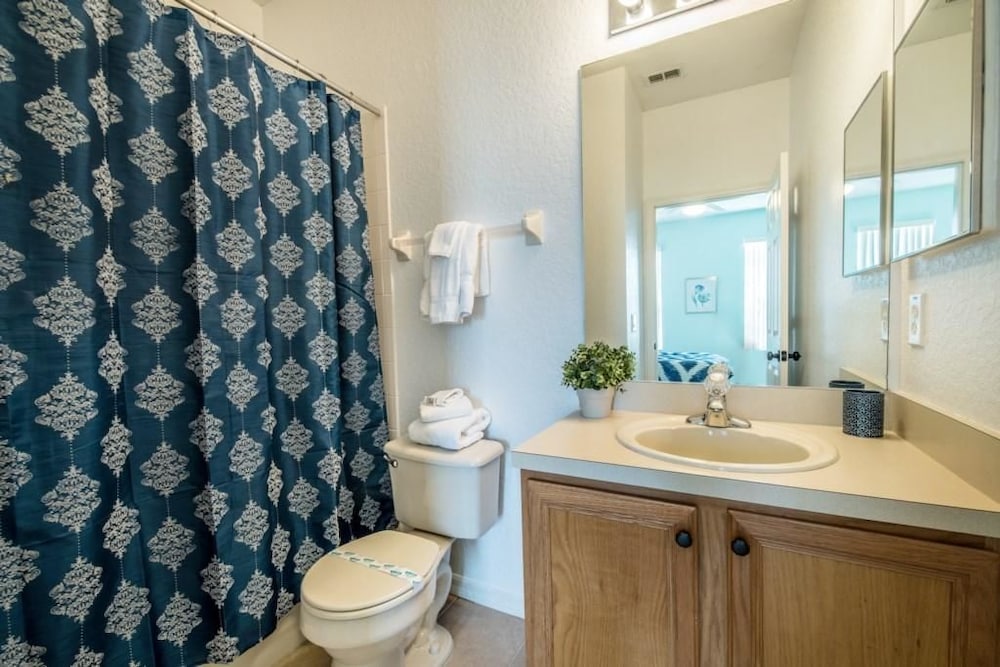 1104cal 4 Bedroom Townhome in a Resort Waterpark - photo 21