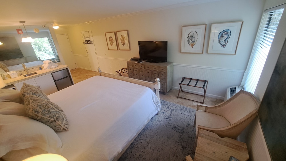 Saint Simons Inn by the Lighthouse - photo 64