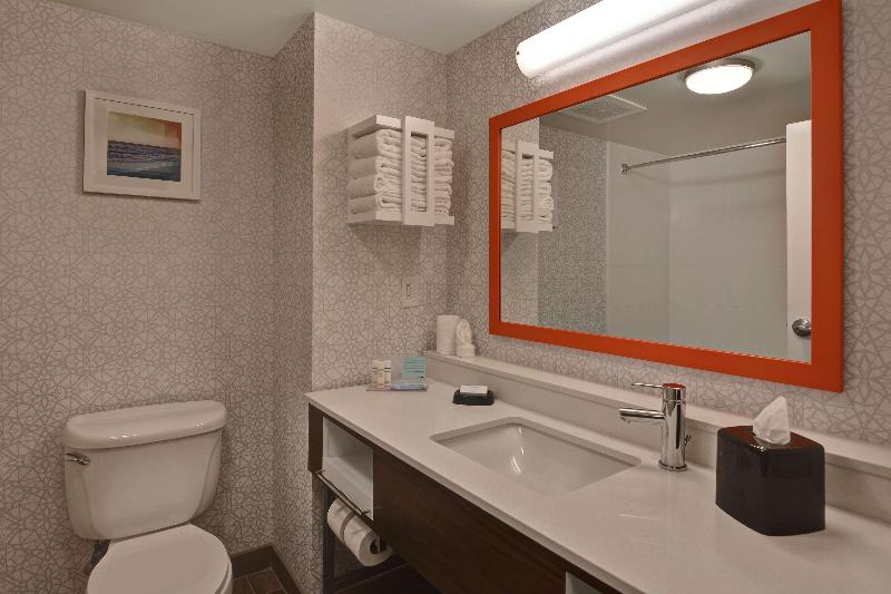 Hampton Inn & Suites Clearwater St. Petersburg Ulmerton Road FL - photo 32