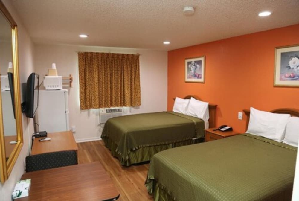 Americas Express Inn - photo 17
