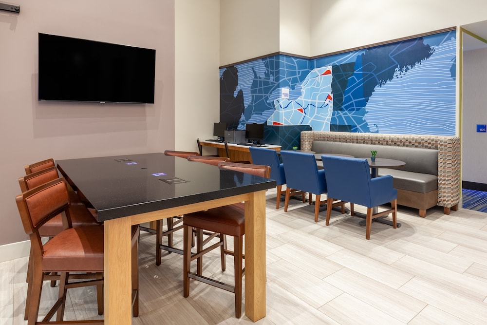Holiday Inn Express NYC Brooklyn Sunset Park by IHG - photo 38