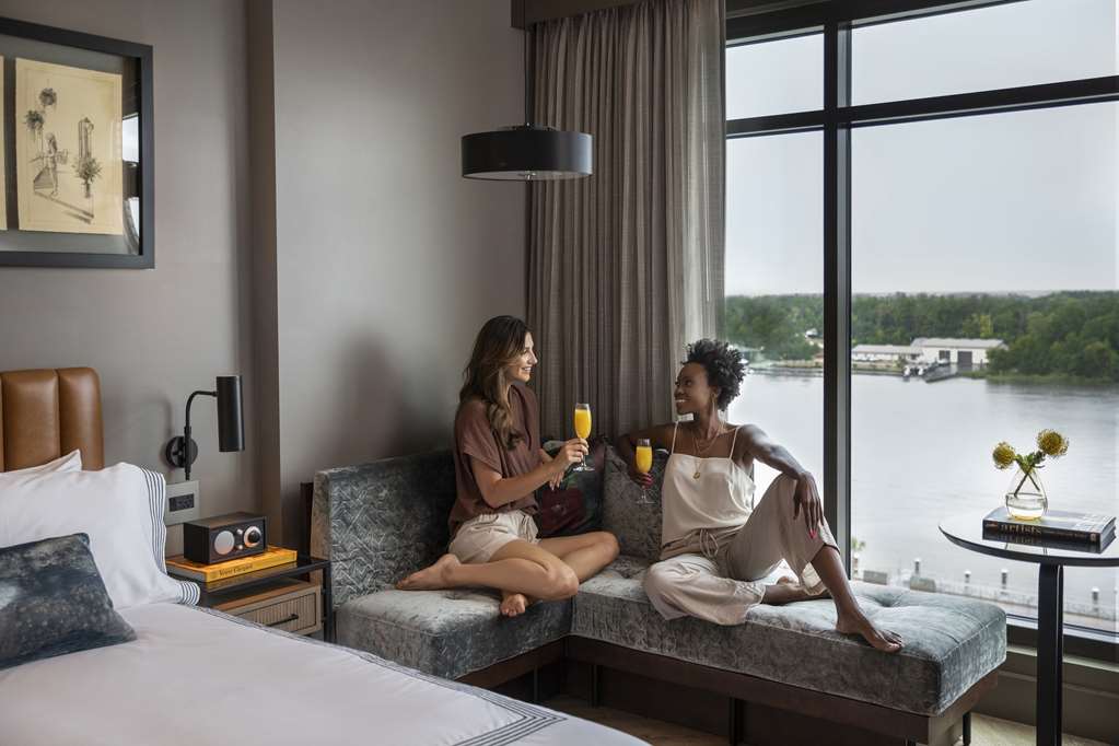 Thompson Savannah by Hyatt - photo 18