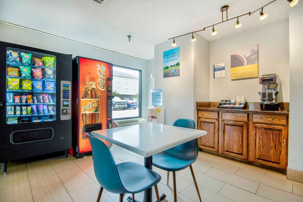 Motel 6 Abbeville LA - photo 24