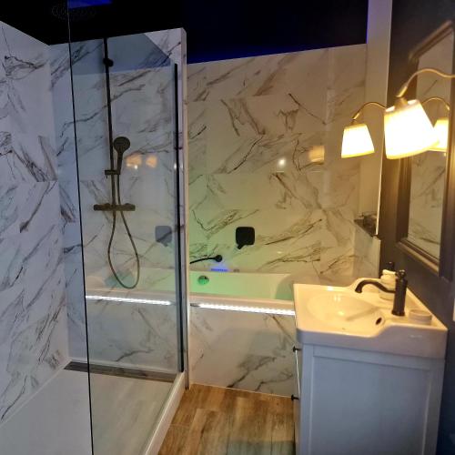 Les Bc Bg — hotel in Charleville-Mezieres