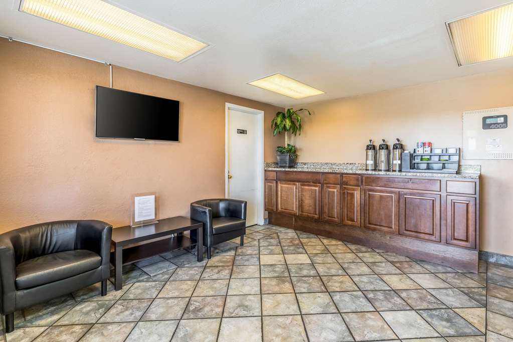 Rodeway Inn Fairgrounds Casino - photo 6