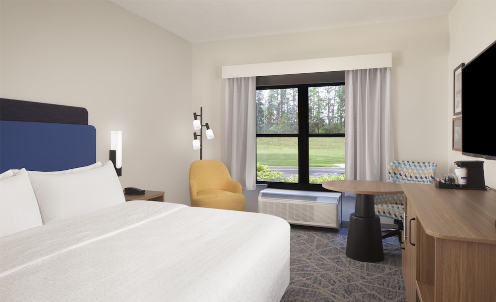 Hampton Inn & Suites Tampa North - photo 15