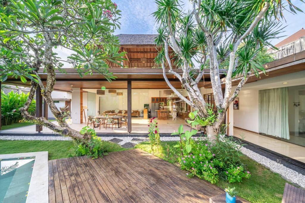 Villa Ayuni Berawa — 4-Star Luxury Hotel in Canggu, Indonesia
