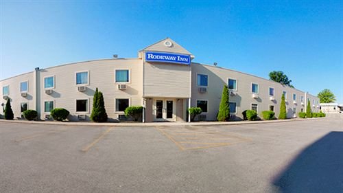 Rodeway Inn North - last minute hotel in Columbus