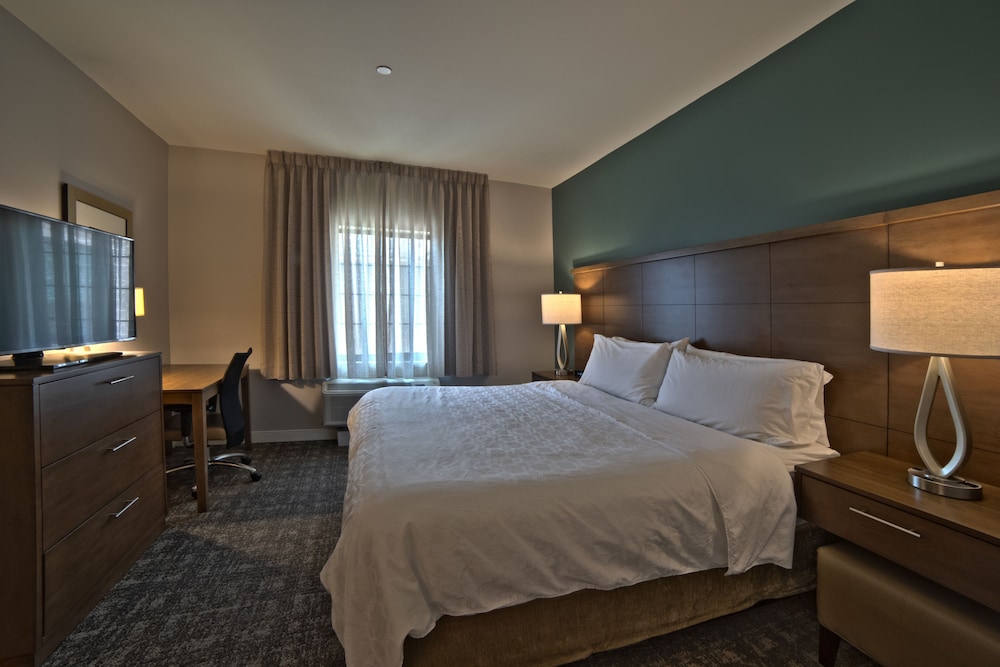 Staybridge Suites Houston Humble Beltway 8 E by IHG - photo 11