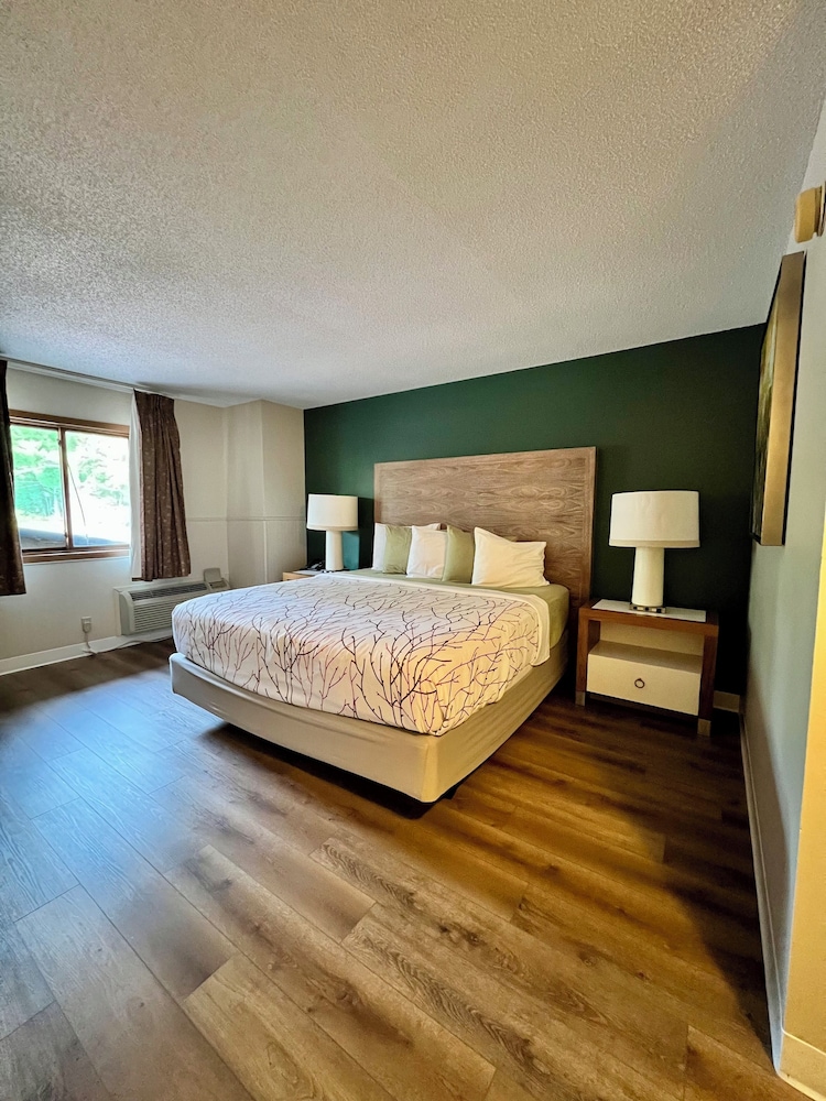St. Croix Inn - photo 20