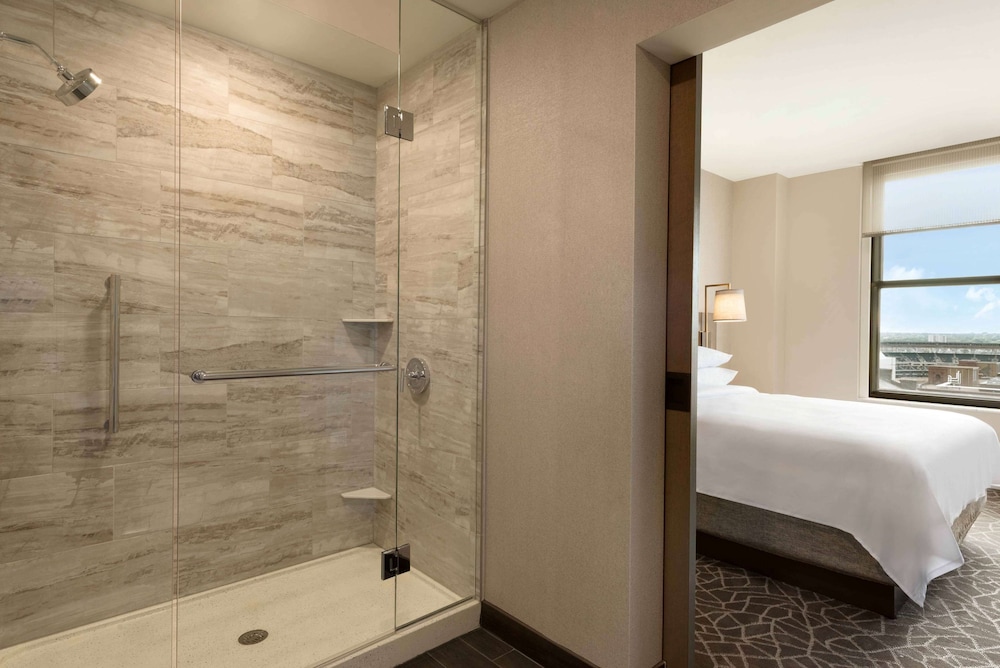 Embassy Suites by Hilton Minneapolis Downtown - photo 22