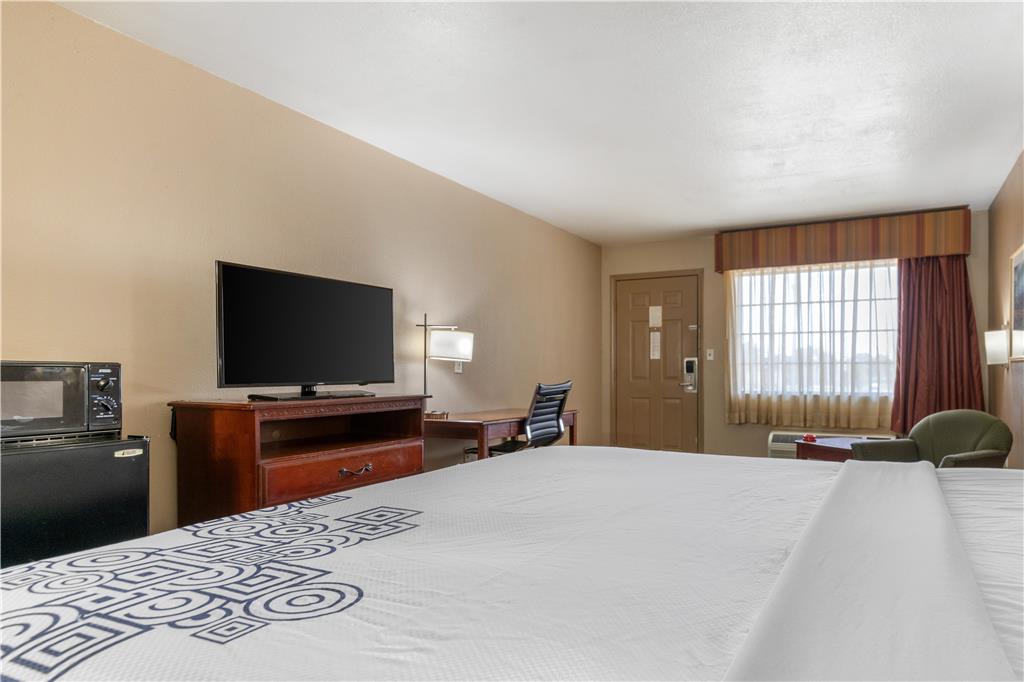 SureStay Plus Hotel By Best Western Poteau - photo 13