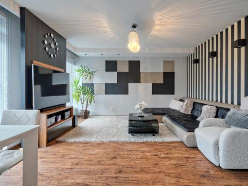 Gdańsk 60m2 Apt Cozy Stay Near Park — 4-Star Luxury Hotel in Gdansk, Poland