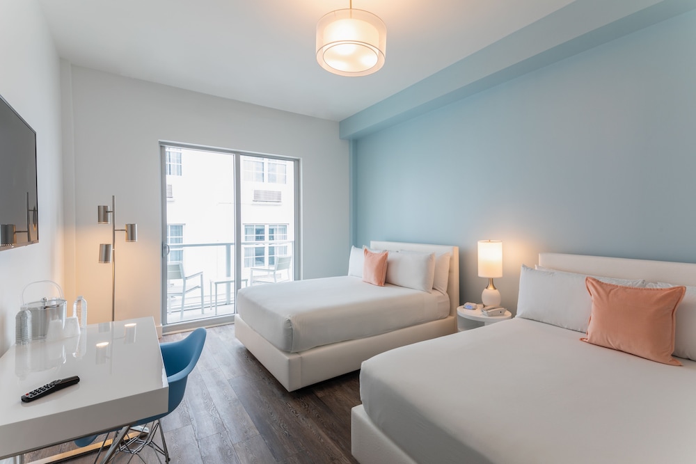 President Hotel - photo 56