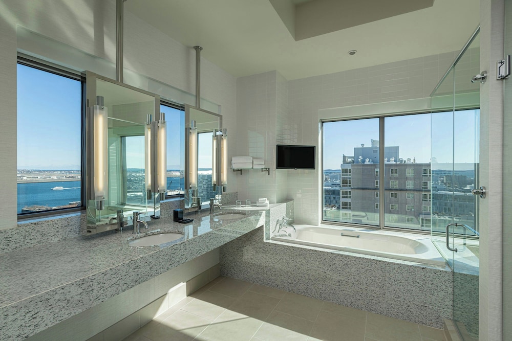 Renaissance Boston Seaport District - photo 61