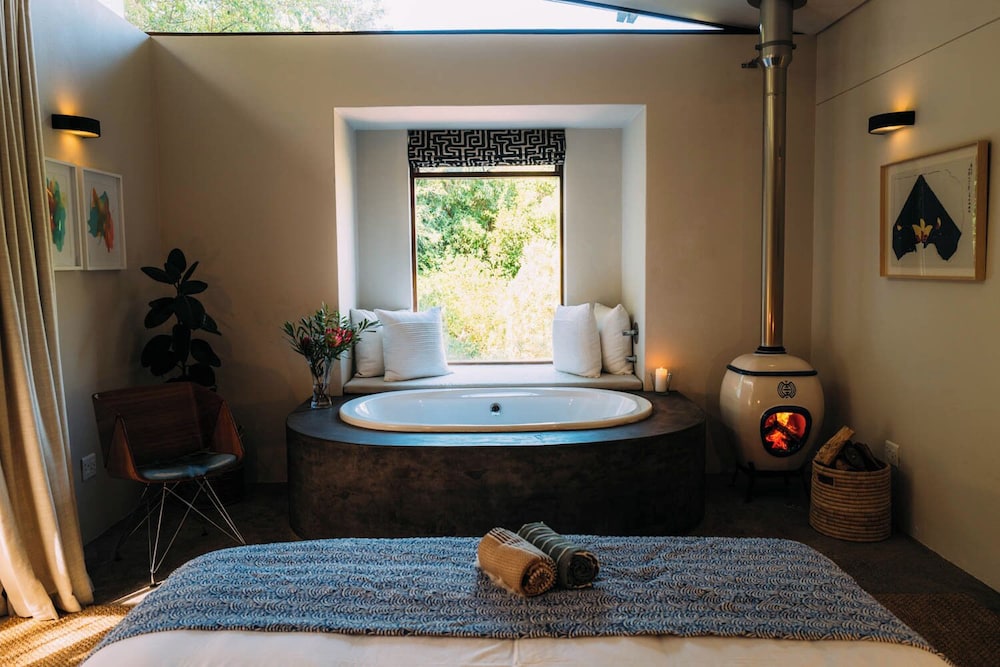 Phakalane Retreat - last minute hotel in Cape Town