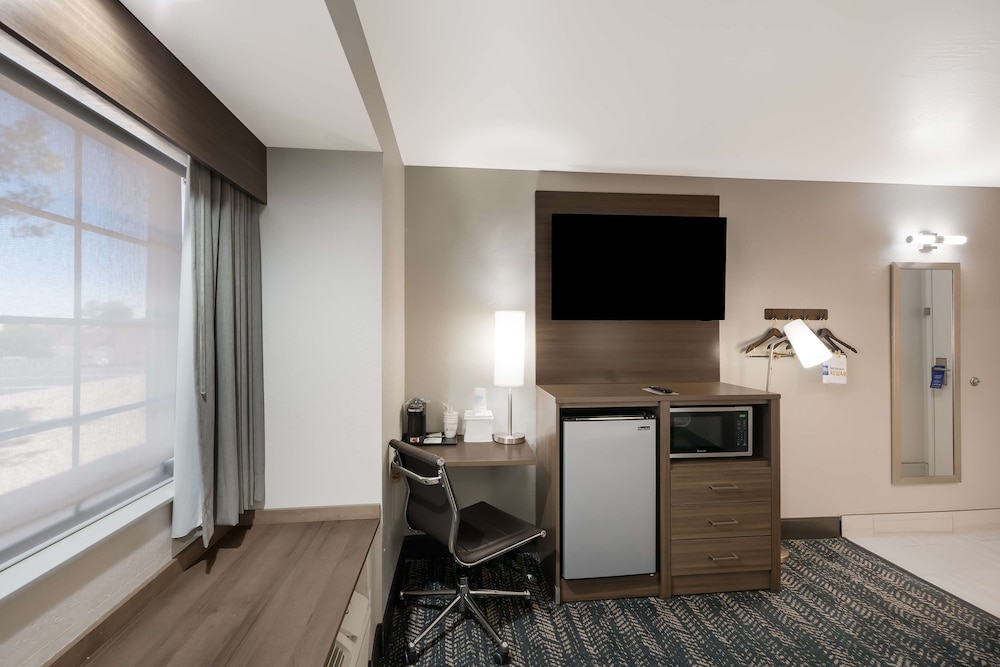 Best Western Bellemont Shadow Mountain Inn - photo 11