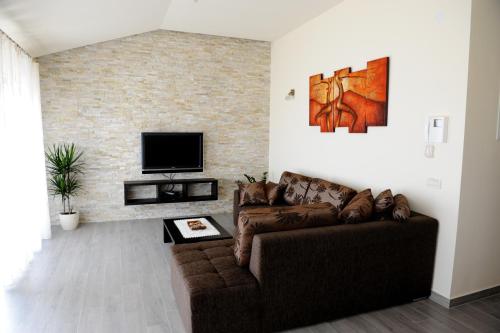 Apartment Lara — 4-Star Luxury Hotel in Vodice, Croatia