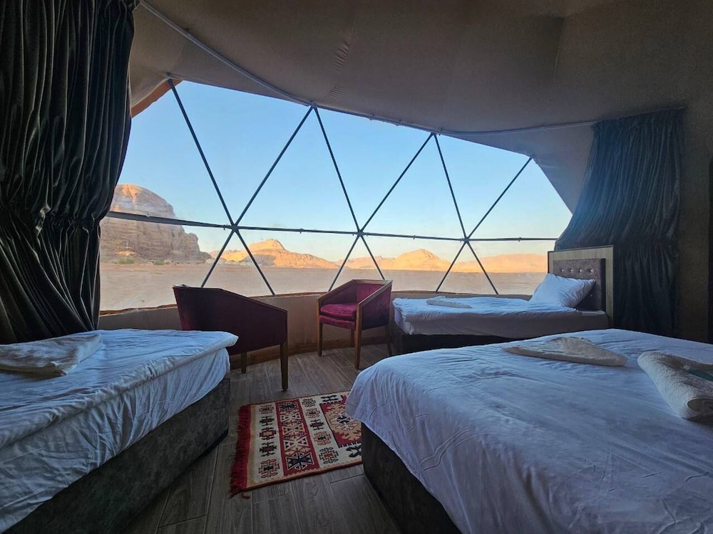 Wadi Rum Cave Camping — 4-Star Luxury Hotel in Wadi Rum, Jordan