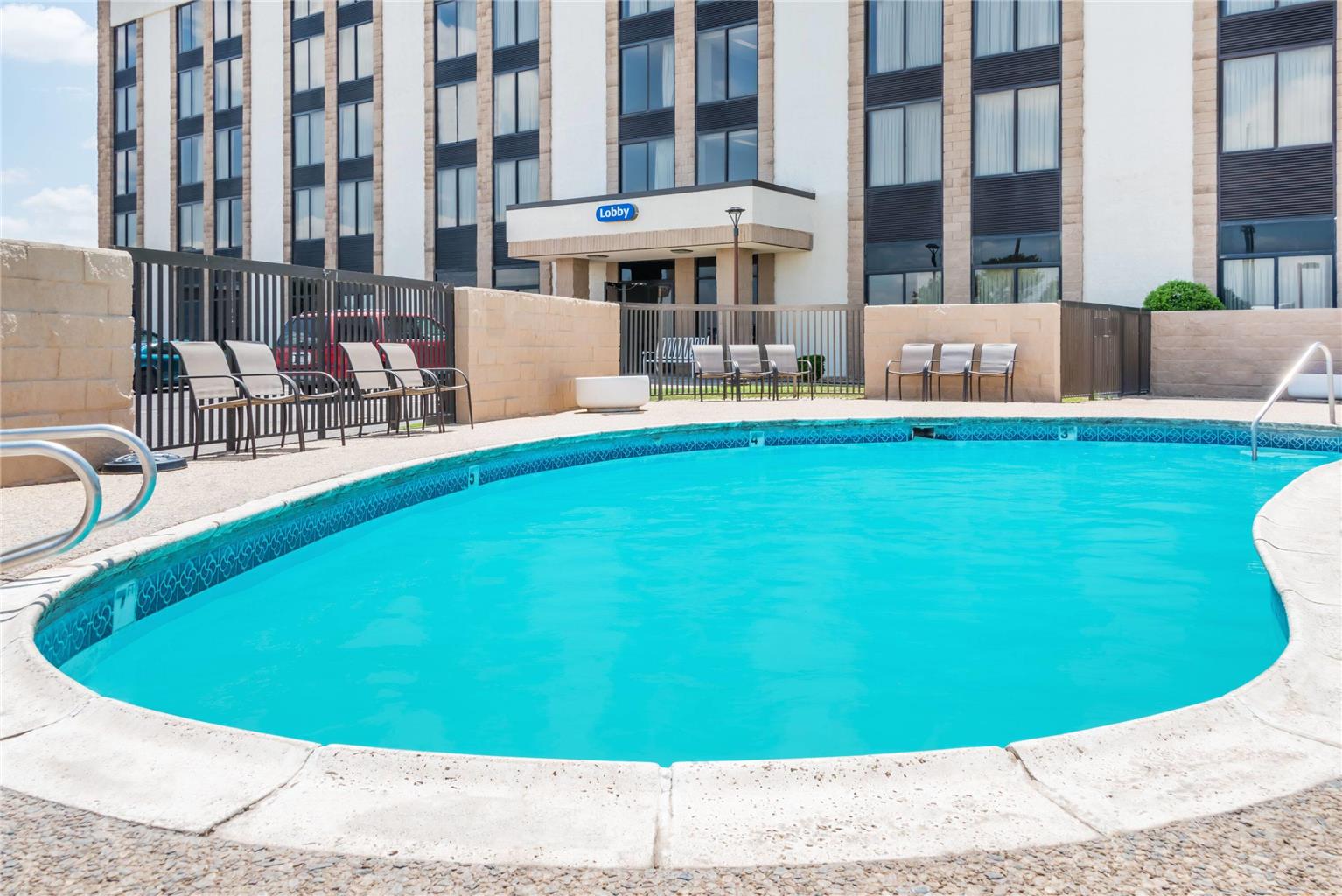 Days Inn by Wyndham Amarillo East - photo 6