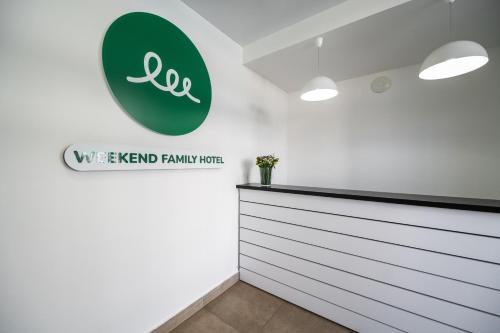 Weekend Family Hotel — hotel in Karolino-Buhaz