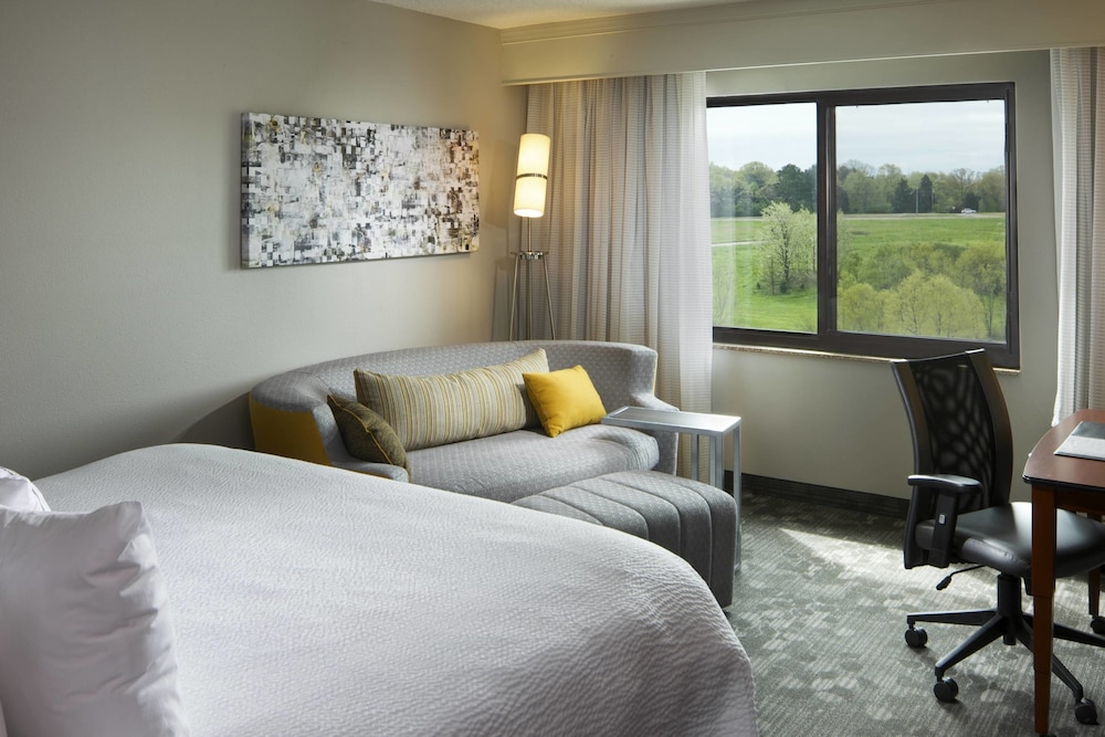 Courtyard by Marriott Jackson - photo 10