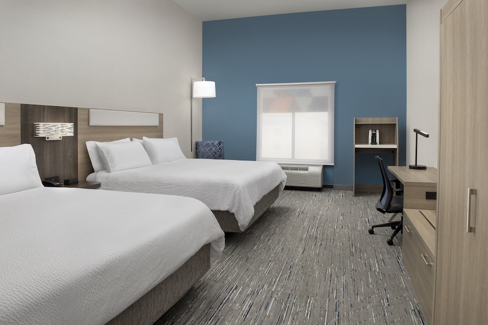 Holiday Inn Express & Suites Knoxville Clinton by IHG - photo 15