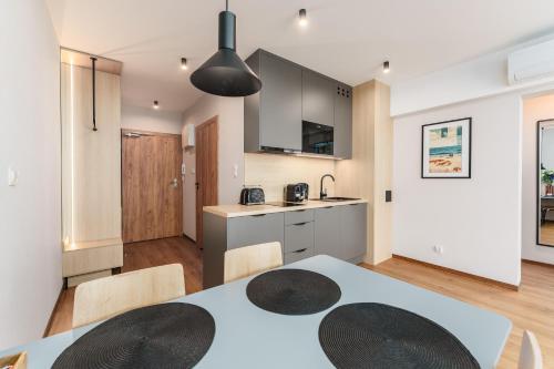 3L Apartments Kasprowicza 20C DARMOWY basen sauna siłownia jacuzzi bawialnia — 4-Star Luxury Hotel in Kolobrzeg, Poland