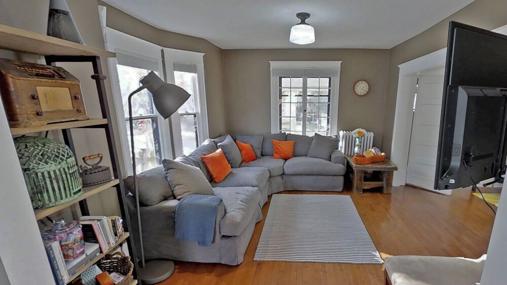 Linden Hills Luxury Charmer - photo 16