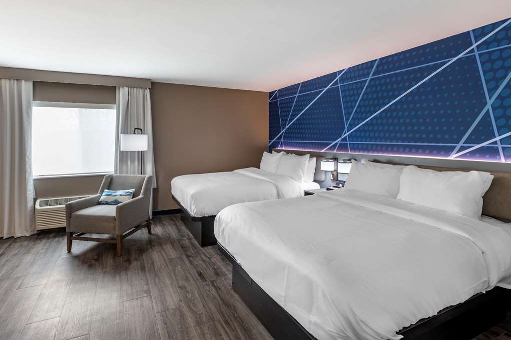 Comfort Inn Mount Pleasant Racine - photo 17