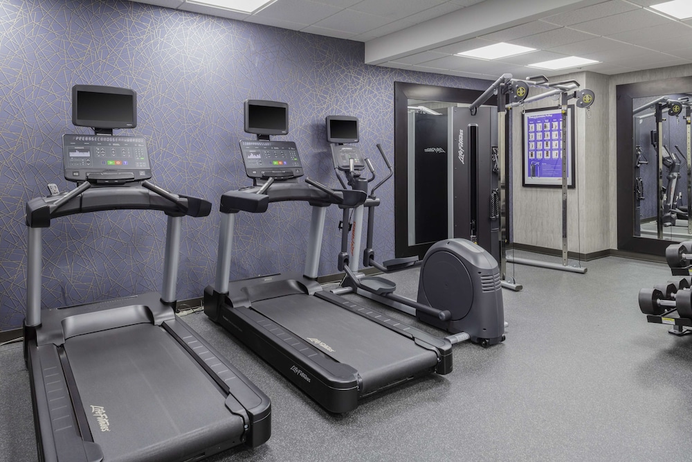 Hampton Inn Conyers - photo 36