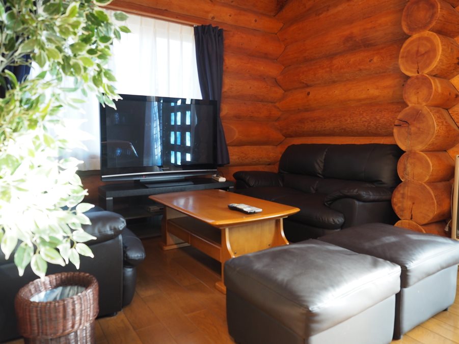 Rocky - carbon neutral hotel in Toba