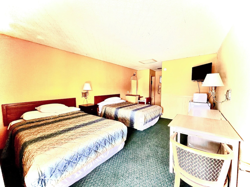 Tropic Motel - photo 25