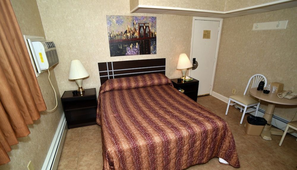Swan Motel - photo 5