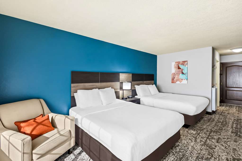 Best Western Fort Wayne Inn & Suites North - photo 11