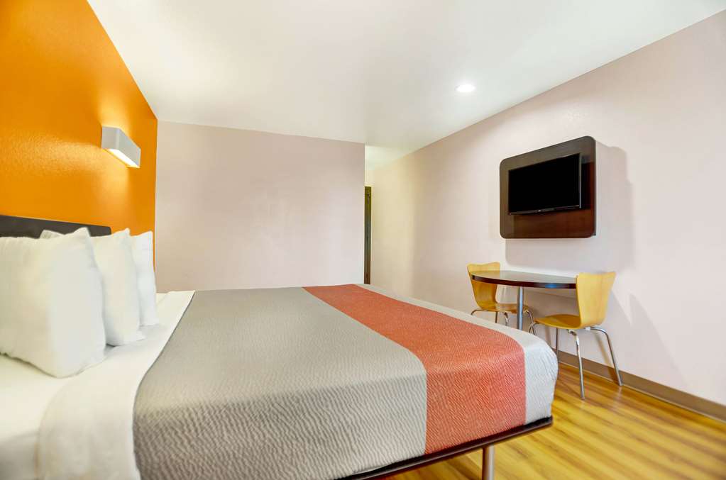Motel 6 Truth Or Consequences NM - photo 12