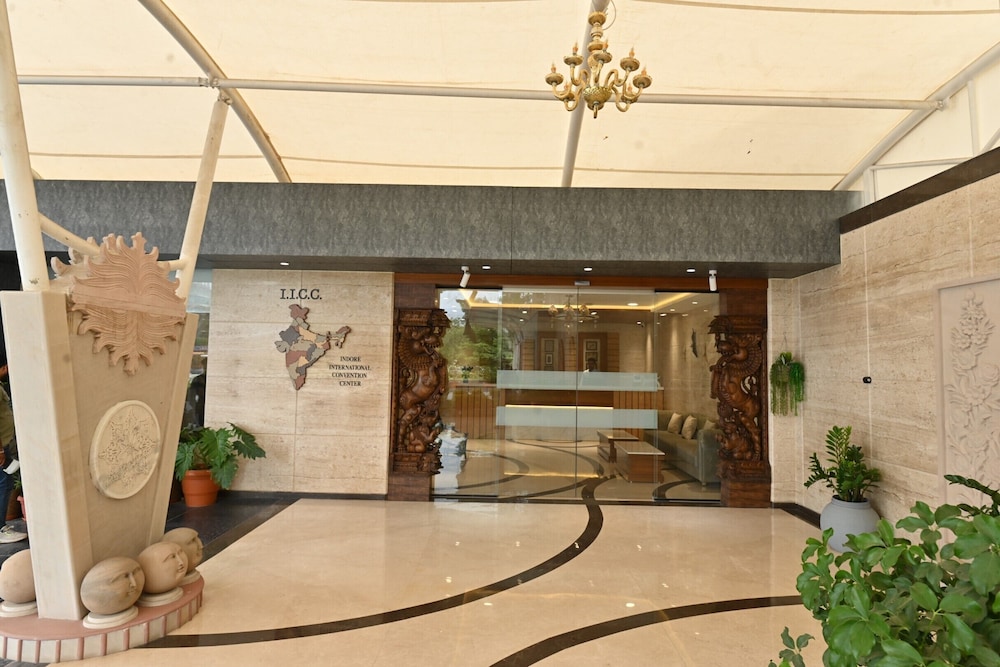 Indore International Convention Center — hotel in Sanwer