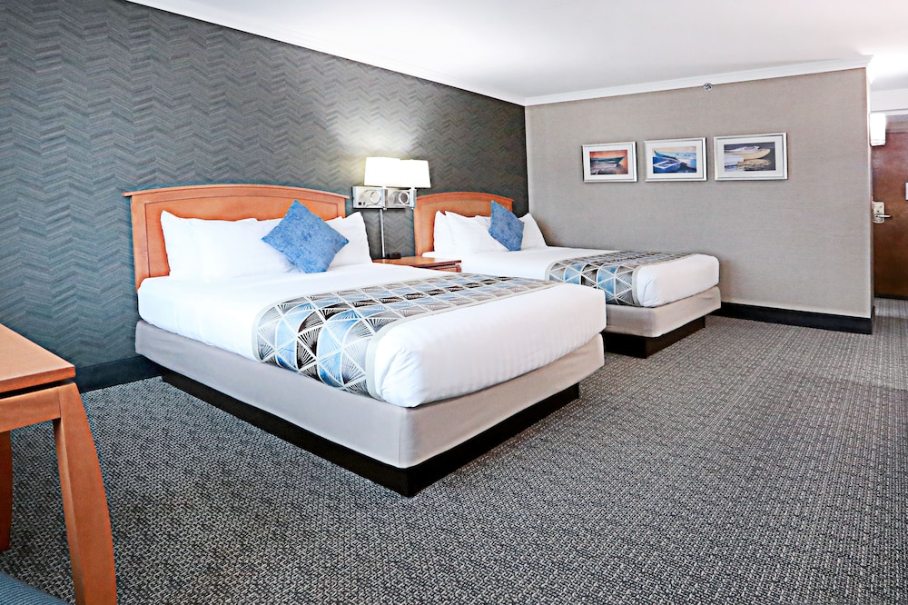 Emerald Queen Hotel & Casino - photo 5