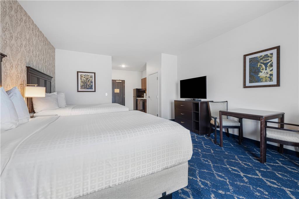 Best Western Plus New Richmond Inn & Suites - photo 35