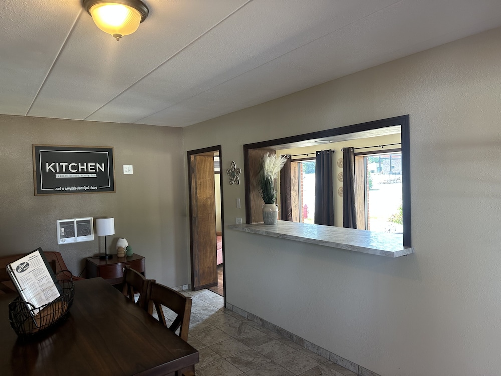 All Star Inn & Suites - photo 251