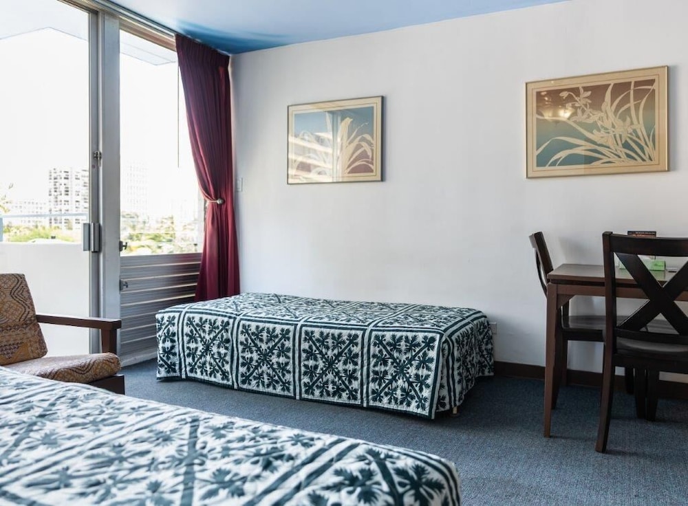 Holiday Surf Hotel - photo 17