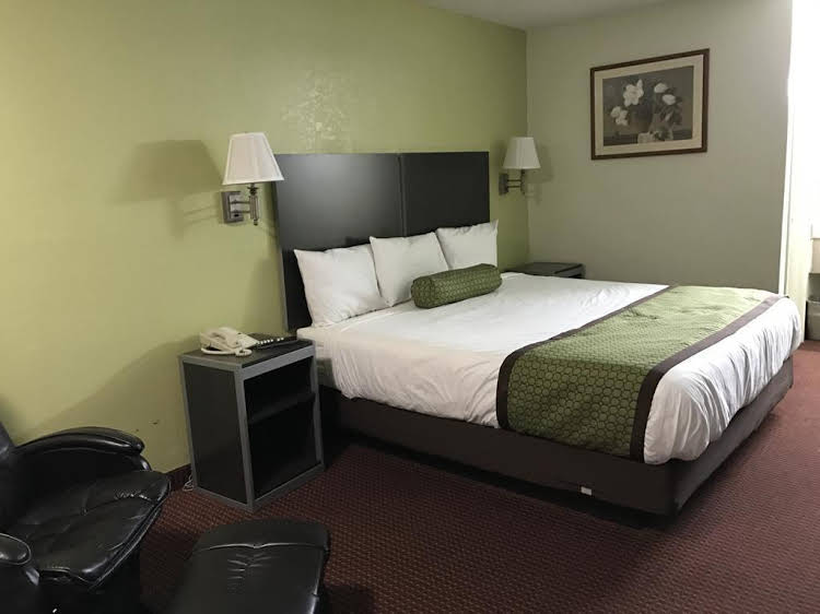 Southern Inn Minden - photo 4