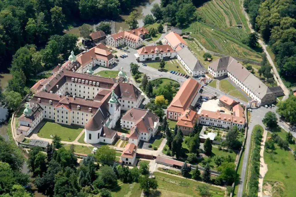Gästehäuser St. Marienthal - carbon neutral hotel in Marienthal