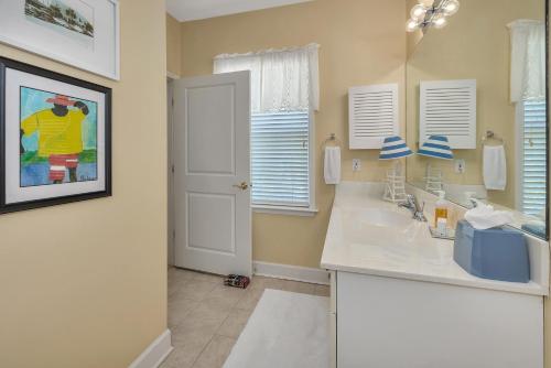 Windward Point 210 — Harrington — photo 4