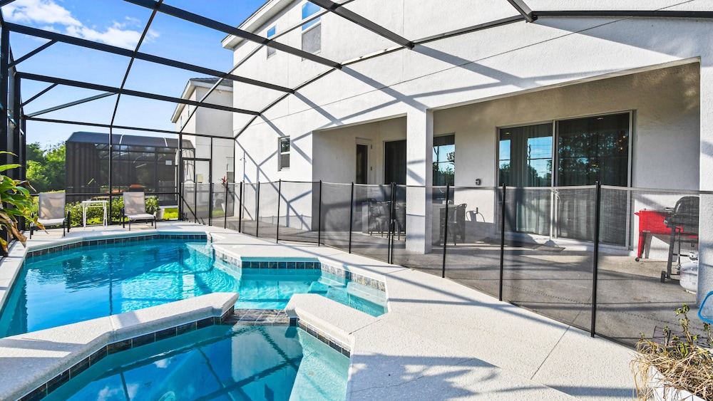 Spacious 12 bed Villa With Pool & Resort Amenities - photo 45