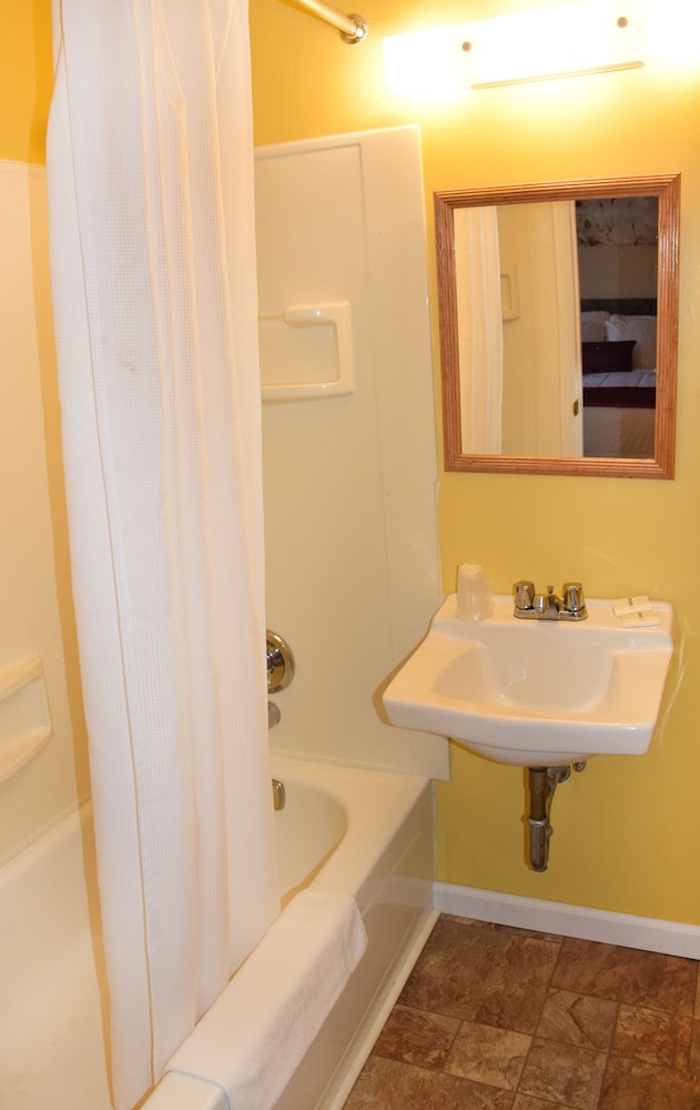 Inn on the Hill - photo 30