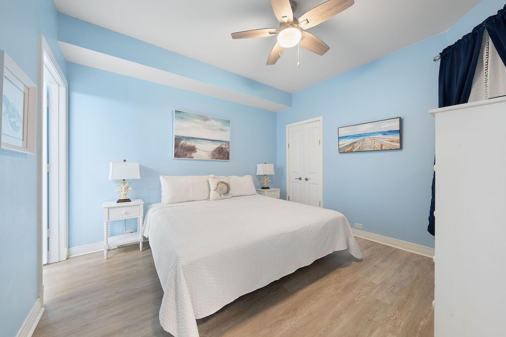 Beach Colony Tower 2C - photo 17